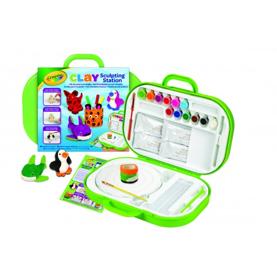 CLAY SCULPTING STATION