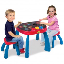 PLAY N DRAW ARTIST TABLE