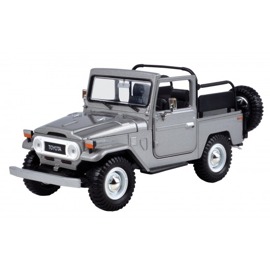 1:24 TOYOTA FJ 40 (CONVERTIBLE) 